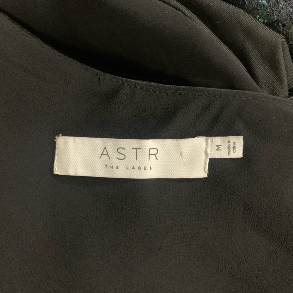 ASTR TOP - Picture 3 of 3